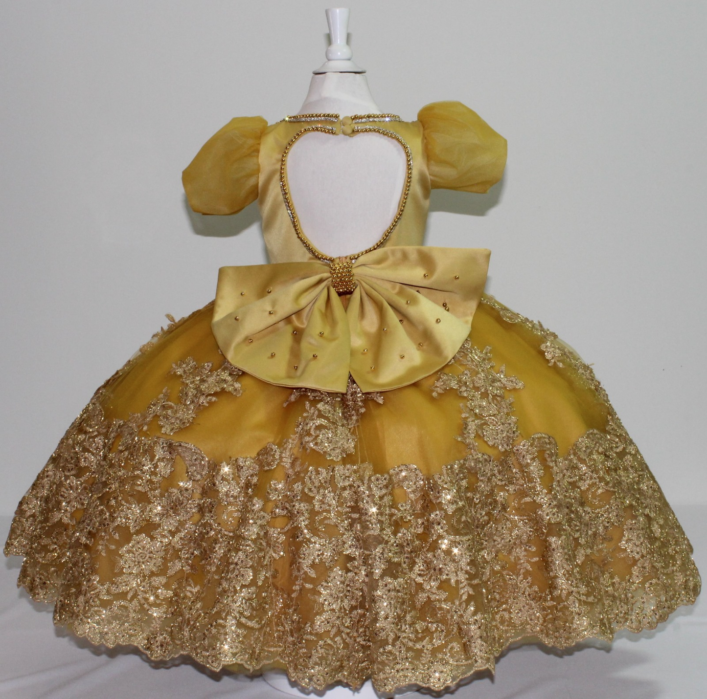 Diseño Selenny - Golden Dress
