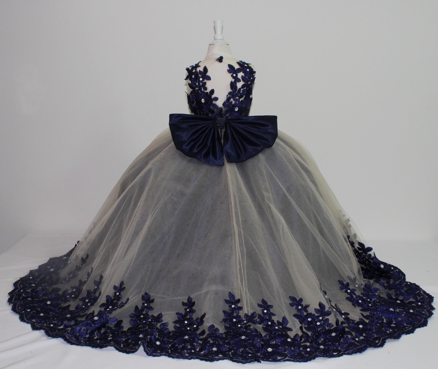 Diseño Selenny - Vestido Azul Marino