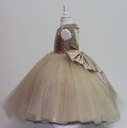 Diseño Alicia - Champagne-Colored Dress design